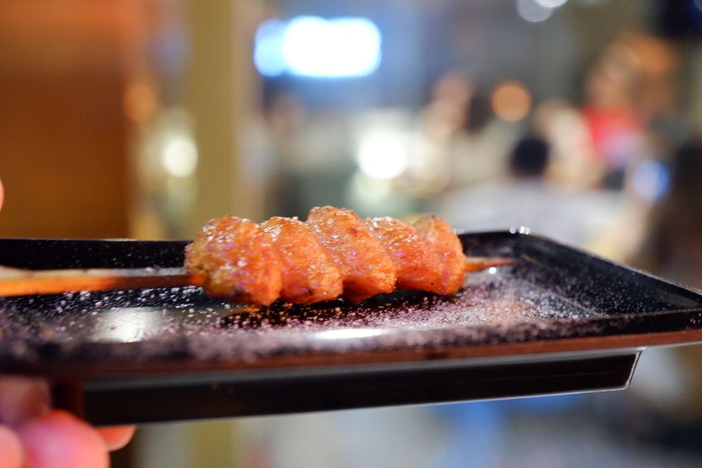 【新北 新店小碧潭燒肉小酒館推薦】米炭火燒肉 新店小碧潭店 日本A5和牛等級的肉品讓美好來自享受當下食材最美味的瞬間，讓感動來自吃到食材最原始的風味！ @貝大小姐的多元心宇宙