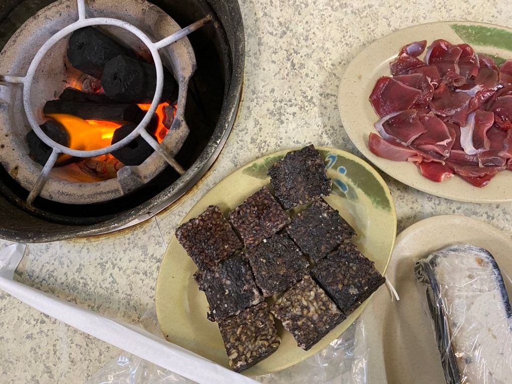 【美食推薦】霸味薑母鴨 長江店 鍋裡的江湖越煮越有滋味！ @貝大小姐的多元心宇宙