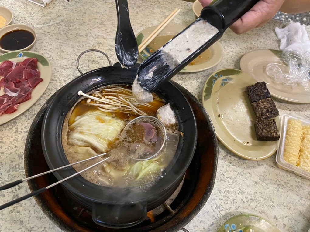 【美食推薦】霸味薑母鴨 長江店 鍋裡的江湖越煮越有滋味！ @貝大小姐的多元心宇宙