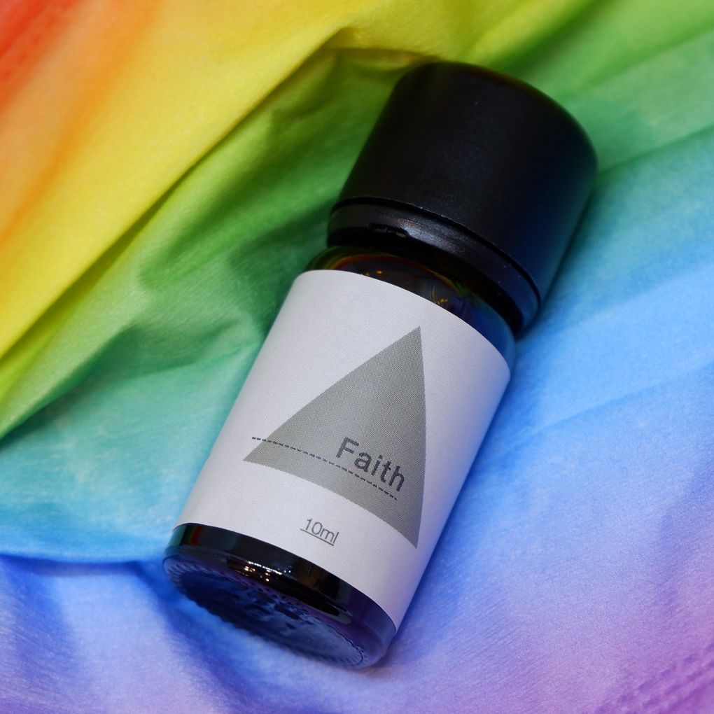 【網購精油】馨理學 全新個性精油品牌 複方純精油 每天使用讓生活與內在更協調！ @貝大小姐的多元心宇宙