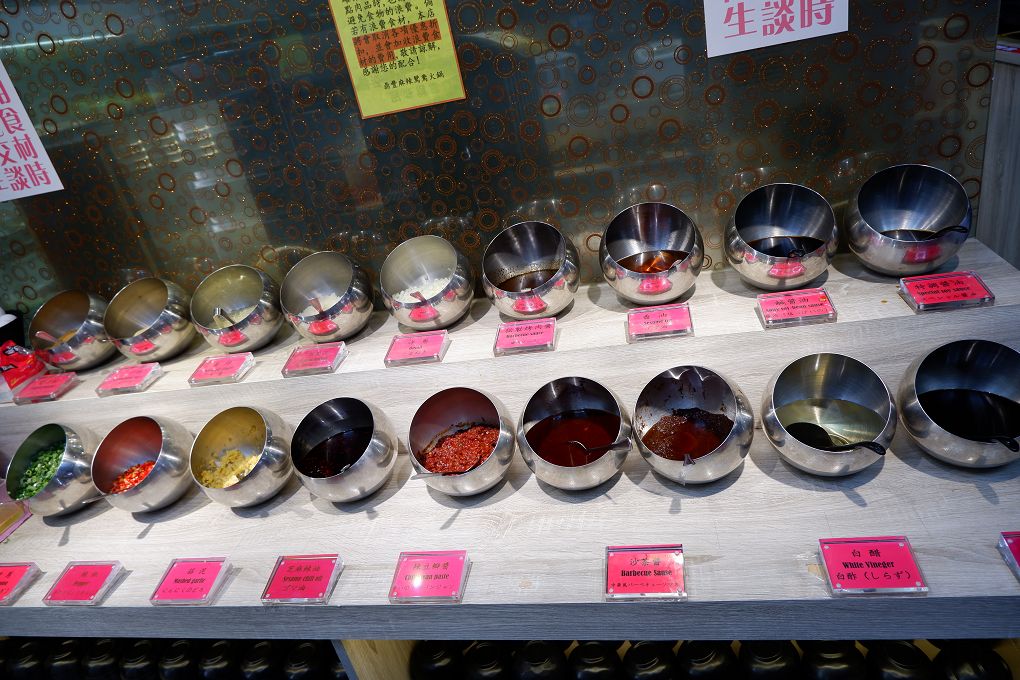 【台北 公館火烤兩吃吃到飽餐廳】鼎豐麻辣鴛鴦火鍋 最霸氣的火烤兩吃吸引了附近大專院校的師生之外，也同時也深得附近鄰居的熱愛！ @貝大小姐的多元心宇宙