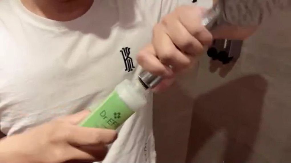 【網購好物推薦】Dr.EFIL 香氛維他命濾水器  用濃濃的香氛來卸下一天的疲勞，讓我們愛上這樣簡單紓解壓力的過程！ @貝大小姐的多元心宇宙