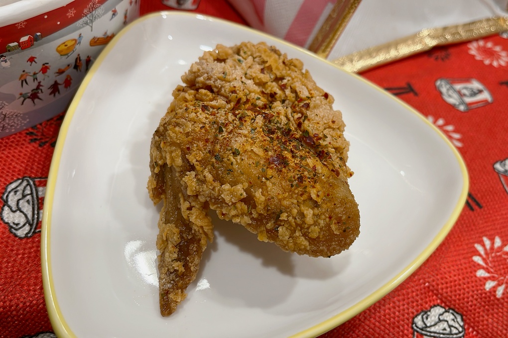 【聖誕節特餐】KFC肯德基聖誕驚喜巨大桶 @貝大小姐的多元心宇宙