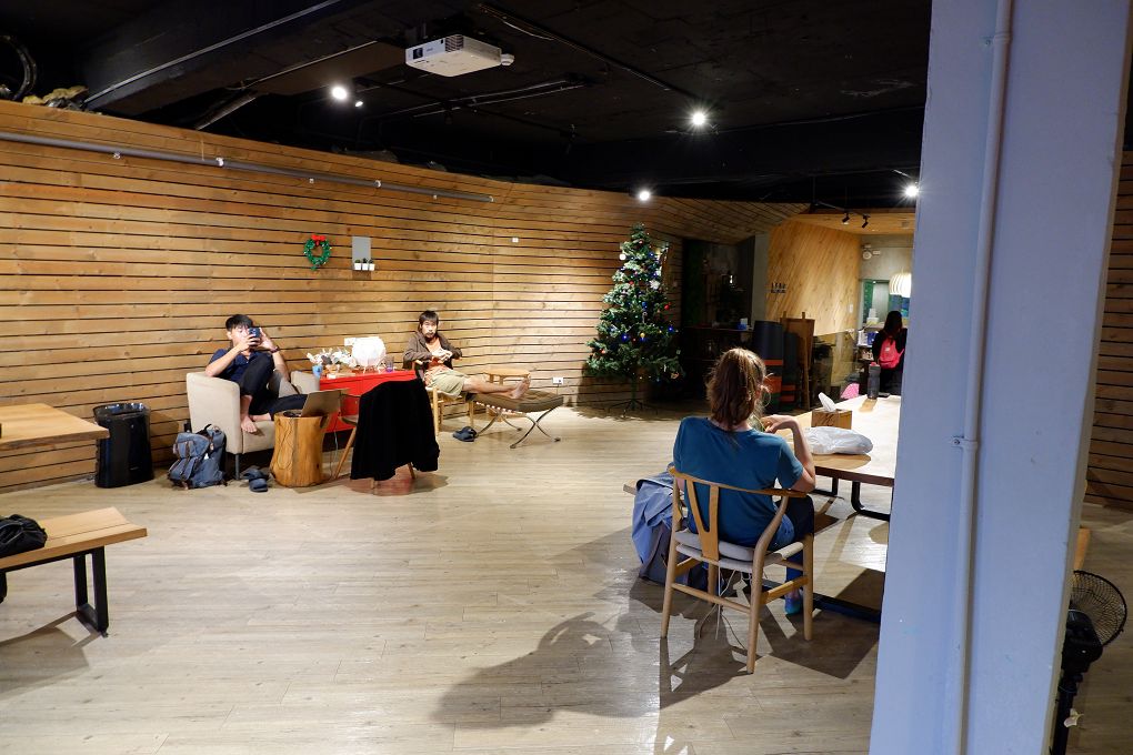 【台北住宿推薦】台北漫步旅店 Meander Taipei Hostel 日出日落台北漫步在西門等待來自世界各國的旅人，一起在台北漫步！ @貝大小姐的多元心宇宙
