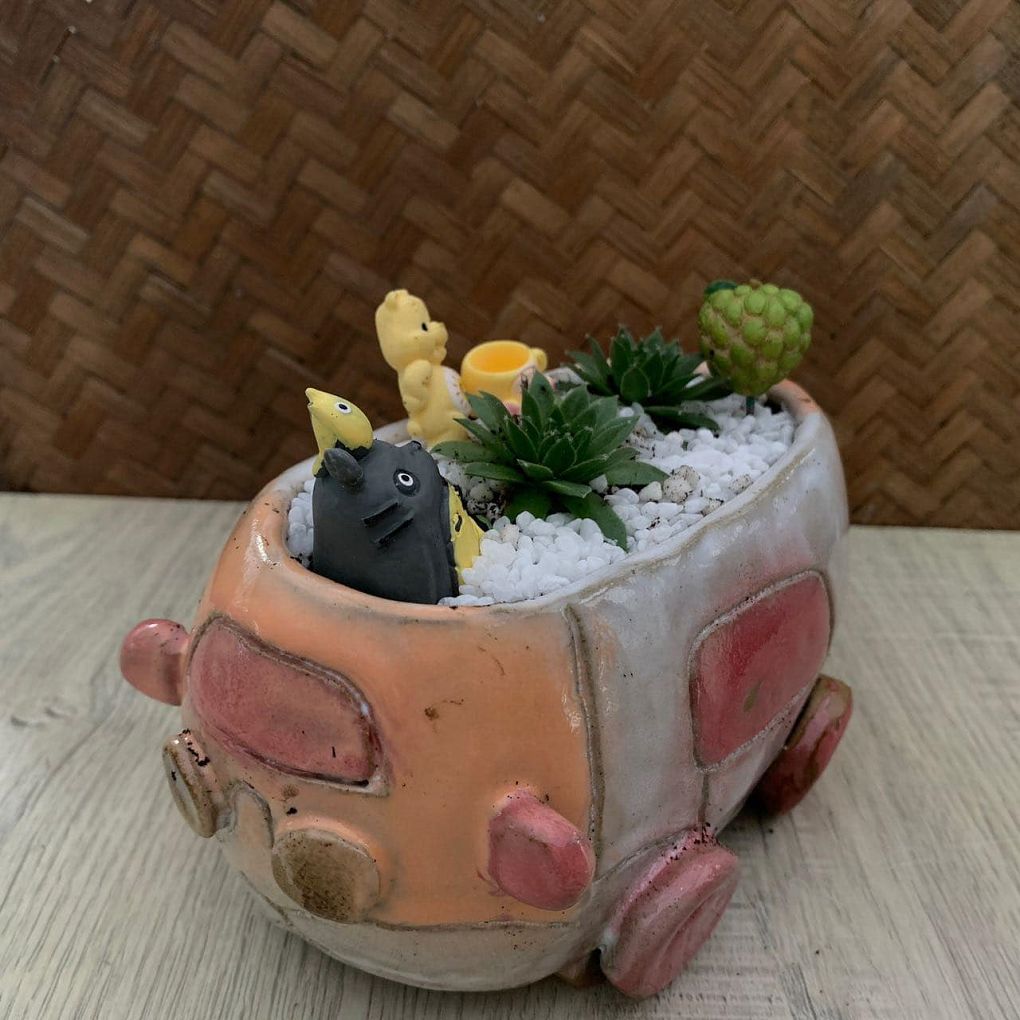 【展覽資訊】成功高中&#038;藍廸兒童之家陶藝盆栽義賣展 @貝大小姐的多元心宇宙