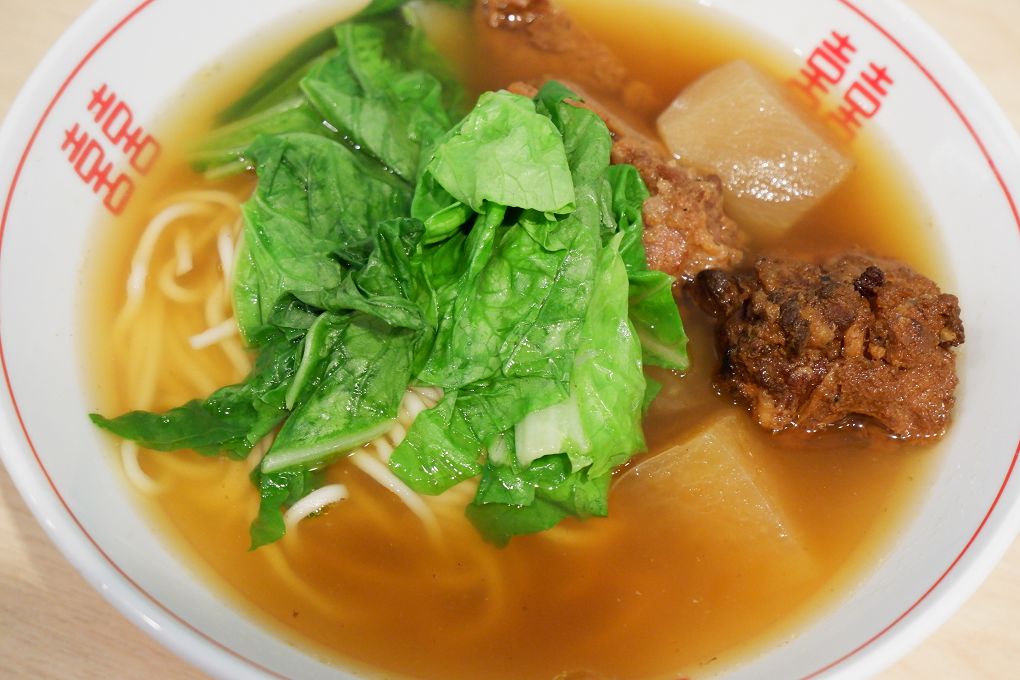 【板橋美食】饗記麵舖  板橋總店 肚子餓的時候腦洞沒有最大只有更大，  餓了就來饗記麵舖補充滿滿的能量與幸福吧！ @貝大小姐的多元心宇宙