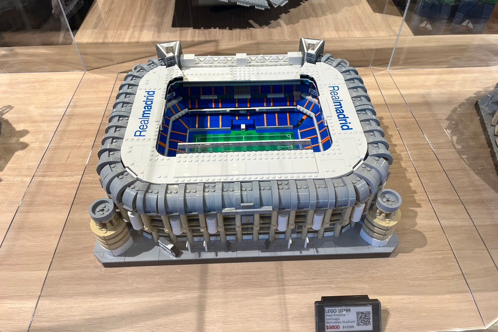 【內湖 樂高展示空間】BRICK PAPA 內湖展示空間 鋼琴、打字機、巴黎鐵塔，甚至已經絕版的產品，都在這裡完整呈現！ @貝大小姐的多元心宇宙