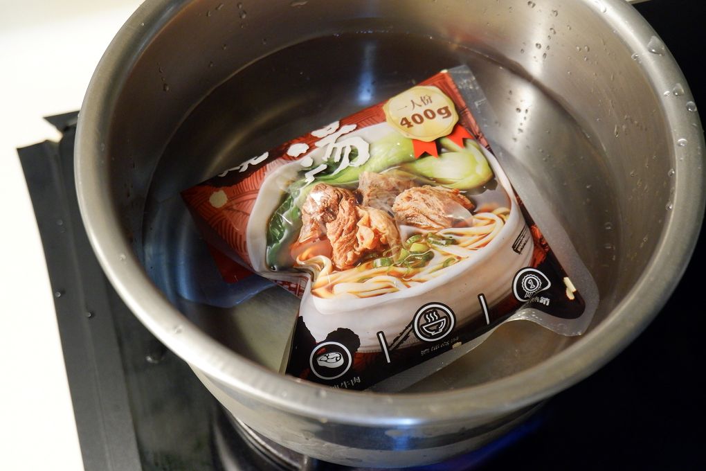 【momo獨售】享點子｜獨享牛肉湯系列  不論是紅燒或是蕃茄口味，都是牛肉麵節最牛嚴選，冠軍湯頭讓你隨時隨地享受好喝的牛肉湯！ @貝大小姐的多元心宇宙