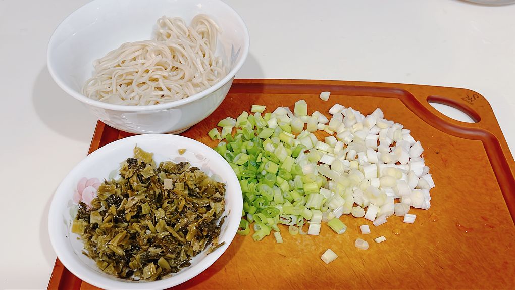 【momo獨售】享點子｜獨享牛肉湯系列  不論是紅燒或是蕃茄口味，都是牛肉麵節最牛嚴選，冠軍湯頭讓你隨時隨地享受好喝的牛肉湯！ @貝大小姐的多元心宇宙