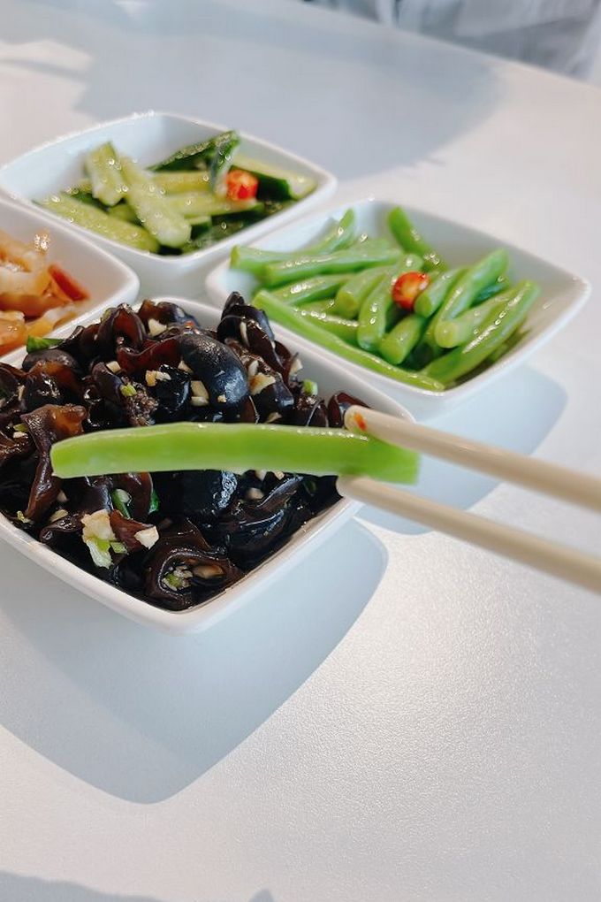 【內湖美食推薦】 文湖21雞湯麵 不論吃麵、喝湯、吃肉、配菜  總會讓你深深記住她的美味！ @貝大小姐的多元心宇宙