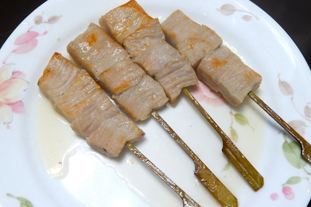 【網購串燒】胡同燒肉 深夜食堂串燒&#8211;微波加熱即食包 不必外出、不必排隊、想吃就吃超方便！ @貝大小姐的多元心宇宙