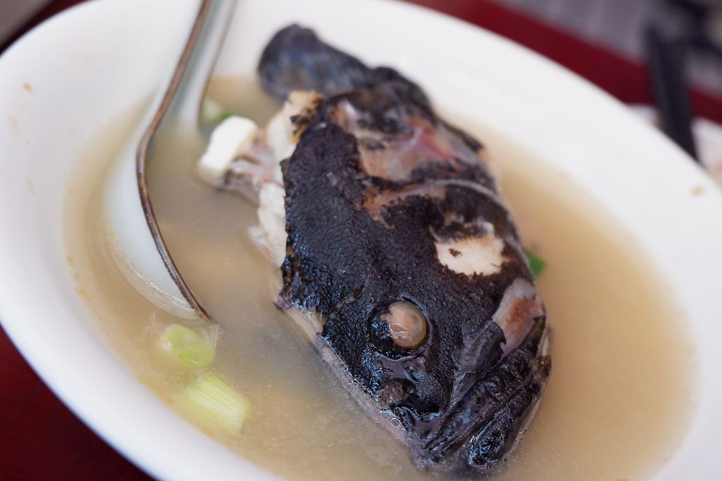 【龍山寺美食】你鮮吃 雞湯.魚湯專賣店 真材實料瞞不過每一張懂吃的嘴，用美味的湯頭鎖住每個人的胃！ @貝大小姐的多元心宇宙