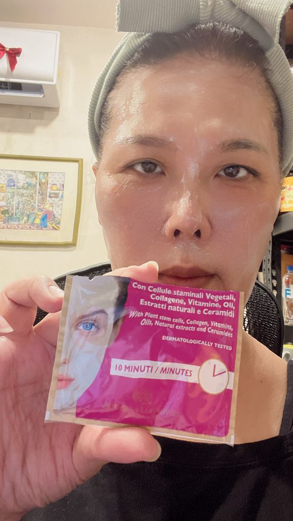【網購面膜】寶蒂嘉 貴妃活膚霜面膜、女神激亮霜面膜  短短10分鐘就可以讓皮膚可以得到充份的保養，有了寶蒂嘉不論是貴妃或是女神都將是指日可待！ @貝大小姐的多元心宇宙