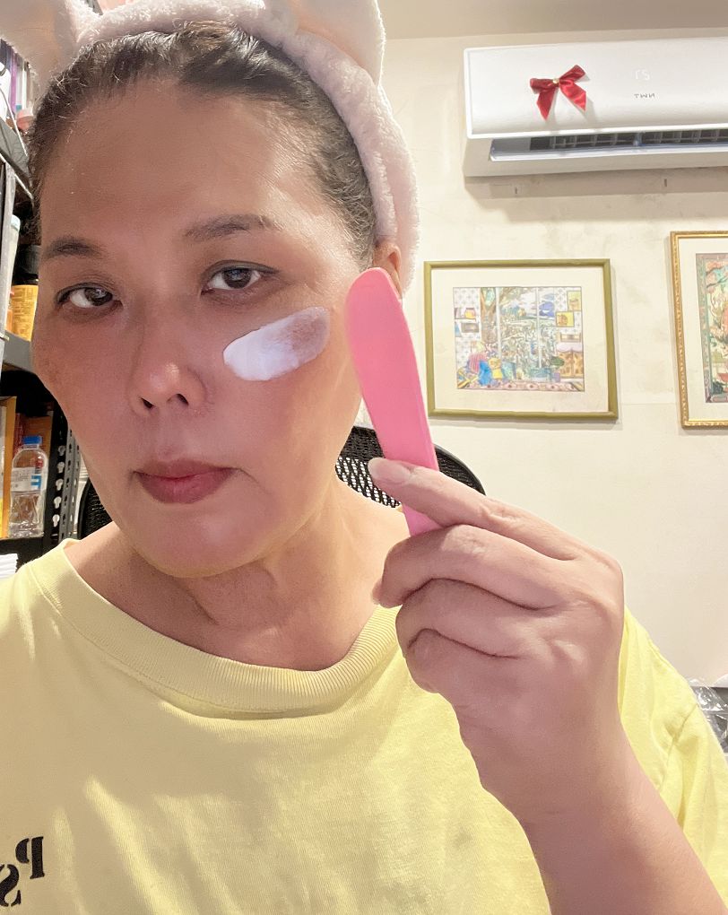 【網購面膜】寶蒂嘉 貴妃活膚霜面膜、女神激亮霜面膜  短短10分鐘就可以讓皮膚可以得到充份的保養，有了寶蒂嘉不論是貴妃或是女神都將是指日可待！ @貝大小姐的多元心宇宙