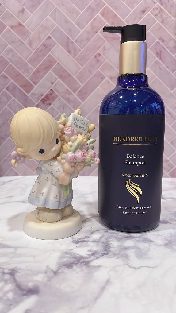 【網購洗髮精沐浴乳】HUNDRED BLISS &#8211; BALANCE 淨平衡│柔嫩柔護洗沐組 洗髮露 沐浴露 洗後散發著淡淡的香味，讓你擁有回頭率女神般丰采！ @貝大小姐的多元心宇宙
