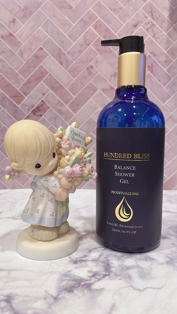 【網購洗髮精沐浴乳】HUNDRED BLISS &#8211; BALANCE 淨平衡│柔嫩柔護洗沐組 洗髮露 沐浴露 洗後散發著淡淡的香味，讓你擁有回頭率女神般丰采！ @貝大小姐的多元心宇宙