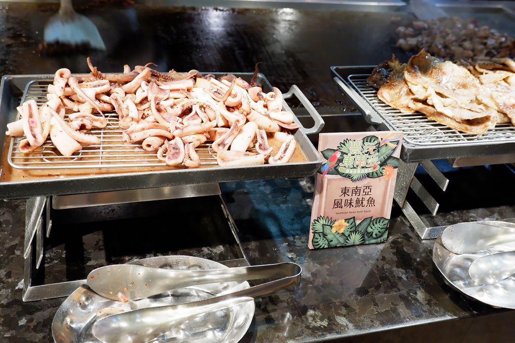 【大直 吃到飽餐廳】大直典華 豐FOOD．海陸百匯 今年夏天「東南亞季」開跑囉！午餐/下午餐/晚餐吃到飽，品嚐最FOOD東南亞風味的特色美食，讓你一秒身處東南亞！ @貝大小姐的多元心宇宙