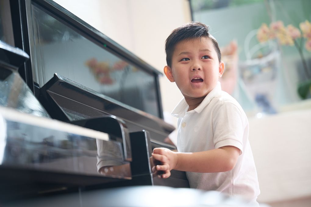 【士林音樂教室】瑪姬音樂教室 孩子們在任何時刻的快樂唱歌當下，就是一場音樂饗宴、想像就是繪畫創意的來源！ @貝大小姐的多元心宇宙