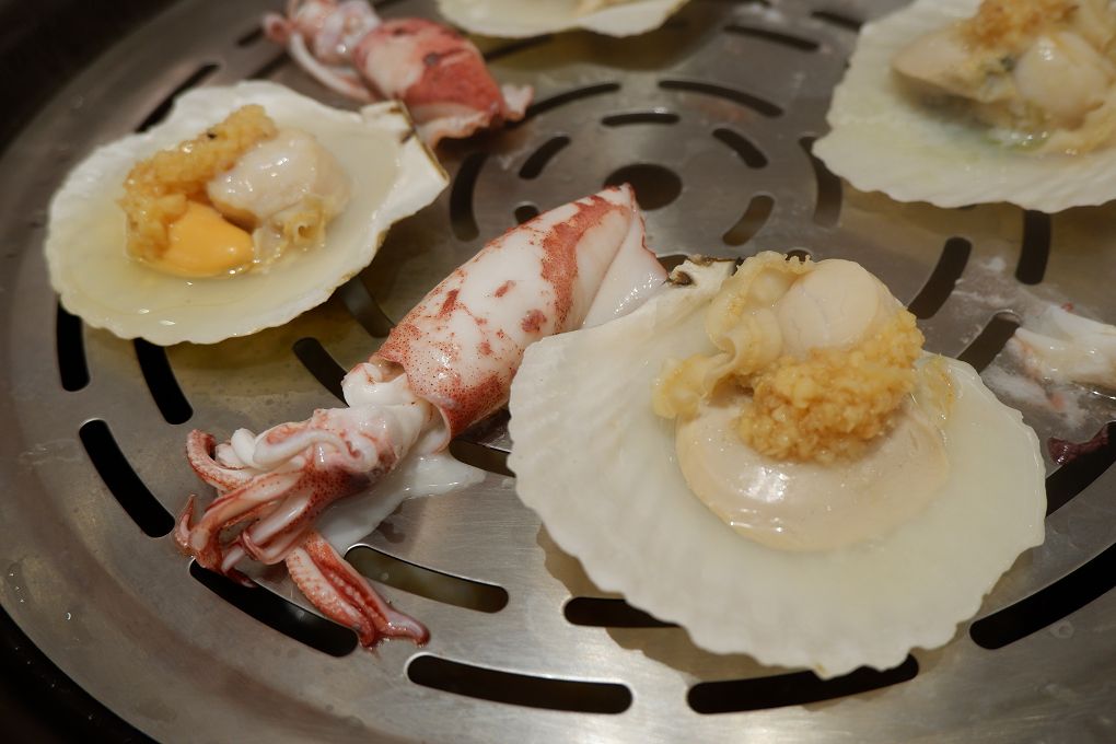 【新莊美食推薦】新莊典華的濤濤海鮮蒸氣鍋 吃的到食物最原始的鮮甜 讓你的健康無負擔！ @貝大小姐的多元心宇宙