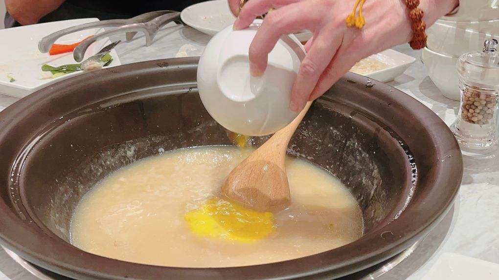 【新莊美食推薦】新莊典華的濤濤海鮮蒸氣鍋 吃的到食物最原始的鮮甜 讓你的健康無負擔！ @貝大小姐的多元心宇宙