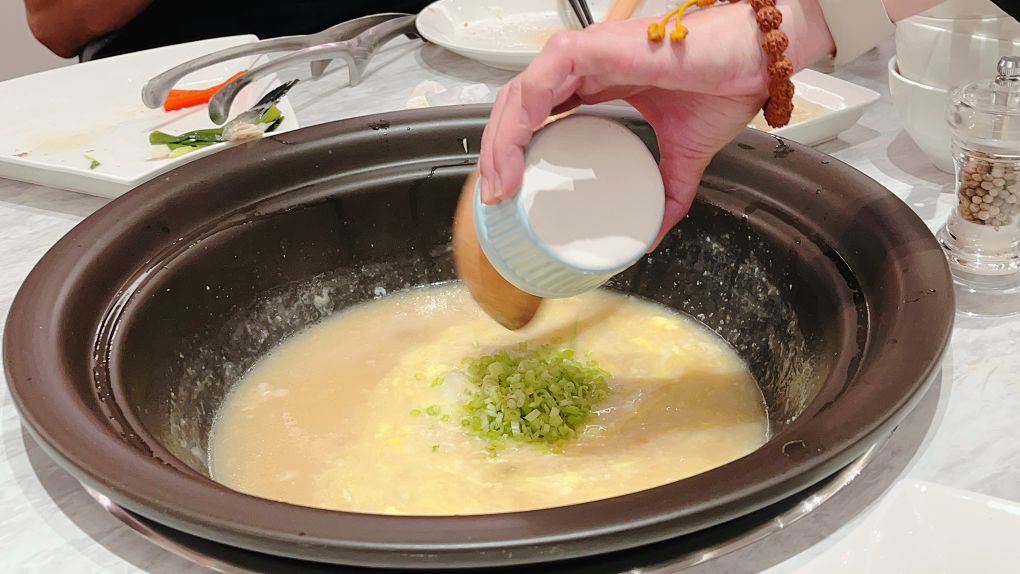【新莊美食推薦】新莊典華的濤濤海鮮蒸氣鍋 吃的到食物最原始的鮮甜 讓你的健康無負擔！ @貝大小姐的多元心宇宙