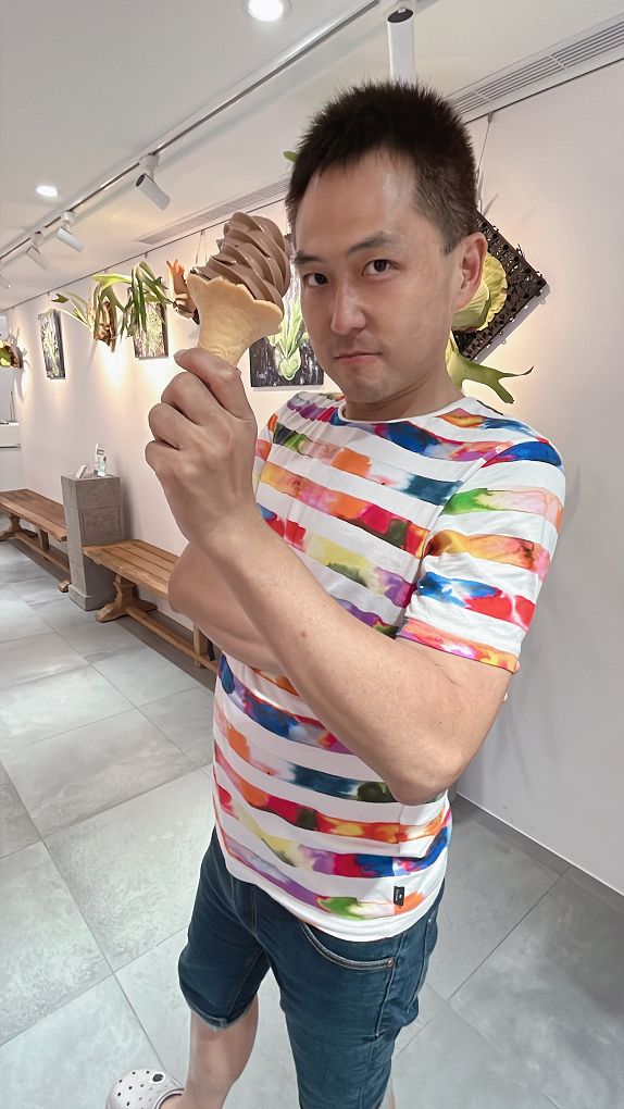 【東門捷運站美食 推薦】8％ ice 冰淇淋專賣店 不定期舉辦 8%ice 音廳:微型音會 現場演奏，改變一下視覺、聽覺與味蕾，讓一份8％ ice冰品伴隨著美妙的樂聲，成為你生活中無限∞美好的開端！ @貝大小姐的多元心宇宙