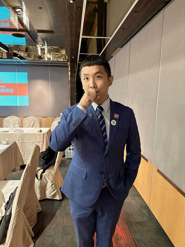 【台北 新北 水電工程推薦】融意工程有限公司 主理人 陳致融 從工頭轉型成企業家思維  得先突破自己凡事親力親為的框架，得先完全相信團隊、勇敢放手與交棒、才能賦能夥伴！ @貝大小姐的多元心宇宙