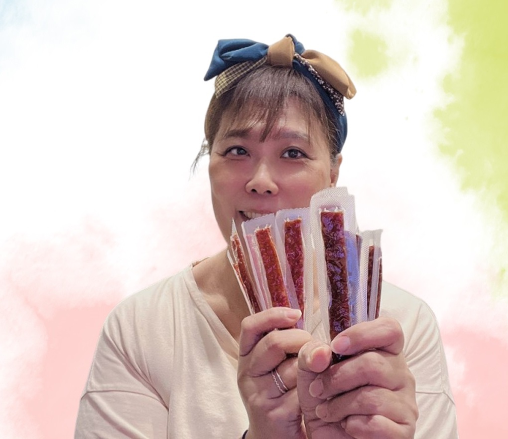【網購豬肉條】太和殿 &#8211; 川味椒麻豬肉條 / 港式蜜汁豬肉條 在我們不經意拿起時，總是穿針引線地幫我們傳達心意，不論是家人、同事、伴侶、朋友，讓彼此的感情多了一些有記憶度的味覺！ @貝大小姐的多元心宇宙