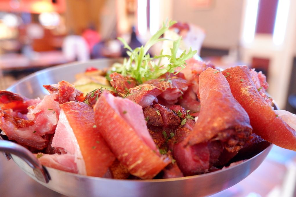 【林口 美式餐廳推薦】Eat enjoy 意享美式廚房 林口店  家庭（族）聚會透過美食讓後此更了解彼此，意享林口店有最舒適的聚餐空間，以及一家大小都愛的各式美食！ @貝大小姐的多元心宇宙