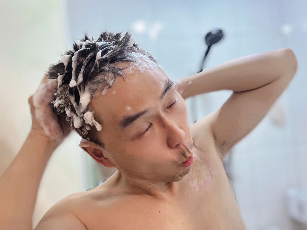【網購洗髮乳】GVC強健髮質頭皮調理洗髮乳  來自馬來西亞的【GVC】全系列產品皆添加黑種草籽油，在古埃及具有魔法的黑種草籽油，擁有豐富的高營養成分，在皮膚上形成保護層，維持皮膚水分平衡，保持水潤，減少脫水，擁抱自然之美將調理頭皮提升到新的高度！ @貝大小姐的多元心宇宙