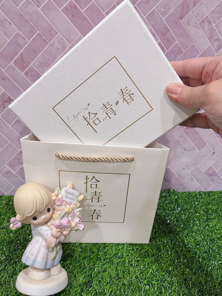 【網購生巧克力推薦】拾青春Legumes白蘭地生巧克力 絲滑地瞬間在舌頭上化開，白蘭地的香醇以及生巧克力的濃郁在嘴裡迸發，香濃且相融的口感充滿驚豔！ @貝大小姐的多元心宇宙