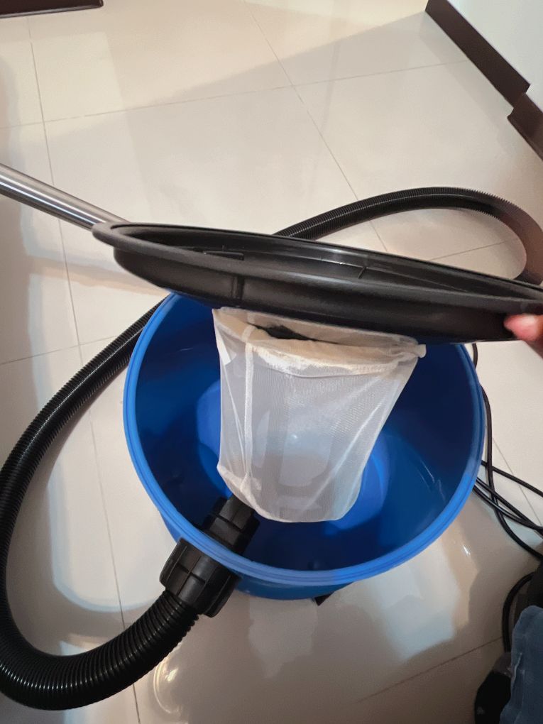 【網購 工業吸塵器】英國 NUMATIC 乾濕兩用吸塵器 CVC370-2  英國原裝進口工業用吸塵器吸力超強，無論吸塵、吸水、吸油&#8230;樣樣難不倒它！ @貝大小姐的多元心宇宙