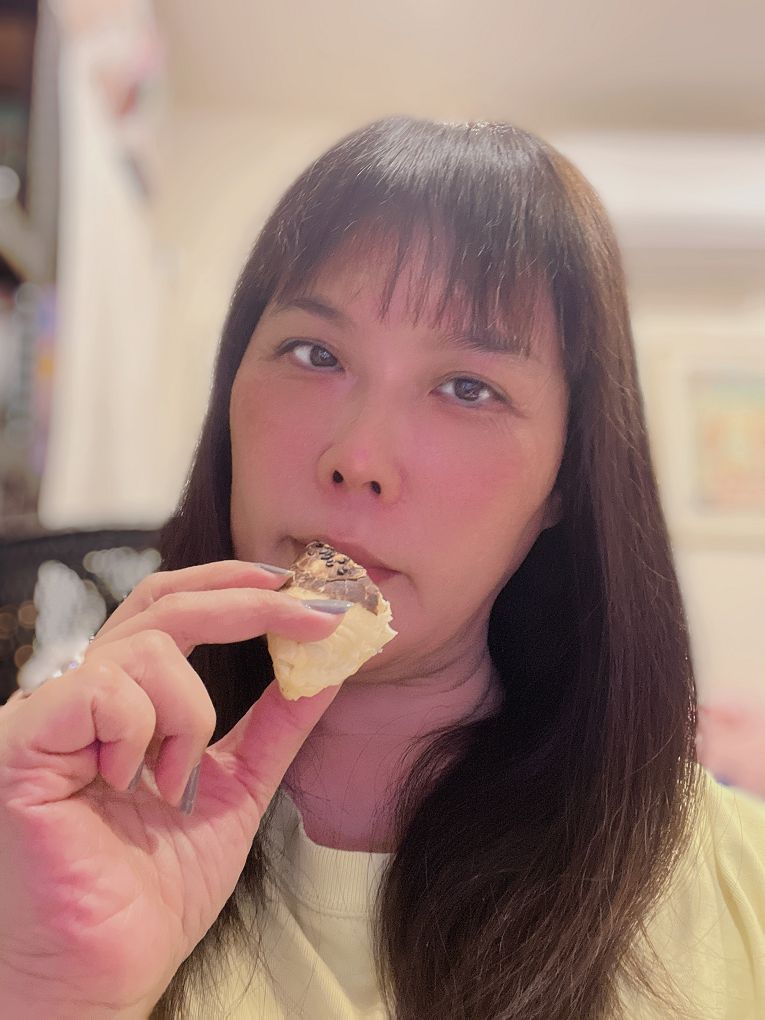 【網購新春節慶禮盒】阿聰師的糕餅主意 新春節慶禮盒-楓芋平安B2禮盒 傳送禮人的滿滿心意，更讓收禮的人感受到一整年平平安安的祝福！ @貝大小姐的多元心宇宙