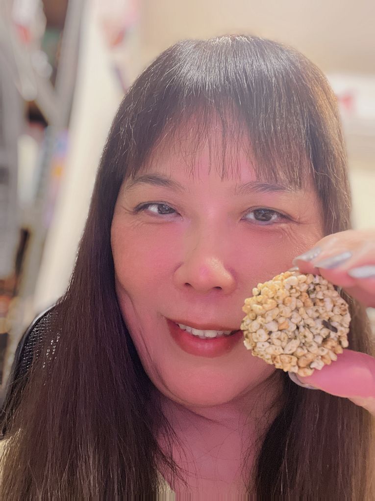 【網購新春節慶禮盒】阿聰師的糕餅主意 新春節慶禮盒-楓芋平安B2禮盒 傳送禮人的滿滿心意，更讓收禮的人感受到一整年平平安安的祝福！ @貝大小姐的多元心宇宙