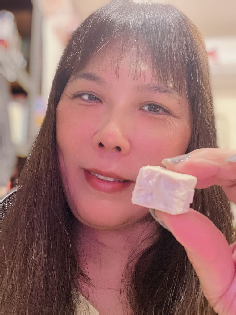 【網購新春節慶禮盒】阿聰師的糕餅主意 新春節慶禮盒-楓芋平安B2禮盒 傳送禮人的滿滿心意，更讓收禮的人感受到一整年平平安安的祝福！ @貝大小姐的多元心宇宙