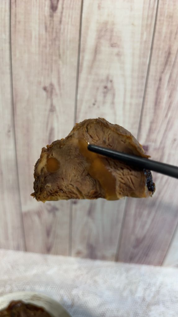 【網購雞腳凍推薦】黑竹園雞腳凍、滷味 品項超多，每一款都有著食材的特性與風味，休閒、旅遊、點心、消夜、零食你絕對少不了黑竹園！ @貝大小姐的多元心宇宙
