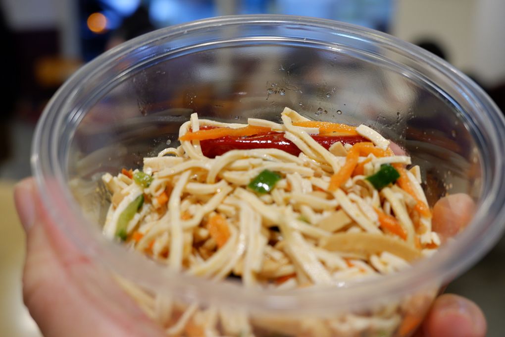 【捷運東門站 美食】奇福扁食 不論內用或外帶，都能吃得到創立30多年始終如一的用心與好味道！ @貝大小姐的多元心宇宙