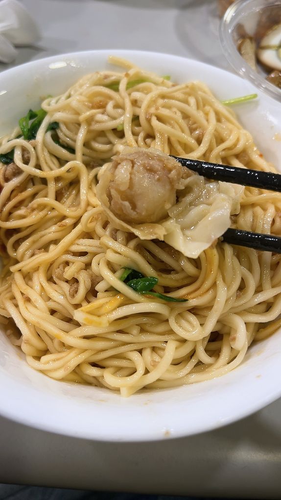 【捷運東門站 美食】奇福扁食 不論內用或外帶，都能吃得到創立30多年始終如一的用心與好味道！ @貝大小姐的多元心宇宙