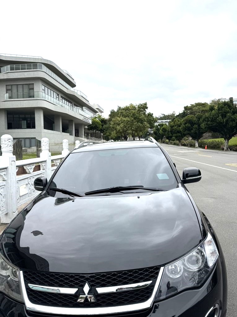 【新北板橋汽車隔熱紙推薦】韋恩汽車大樓隔熱紙 X 格菱威隔熱紙  格菱威GW-E36系列是目前中階價位中，不論是新車指定或者是舊換新，都很受車主喜愛及指定的系列！ @貝大小姐的多元心宇宙