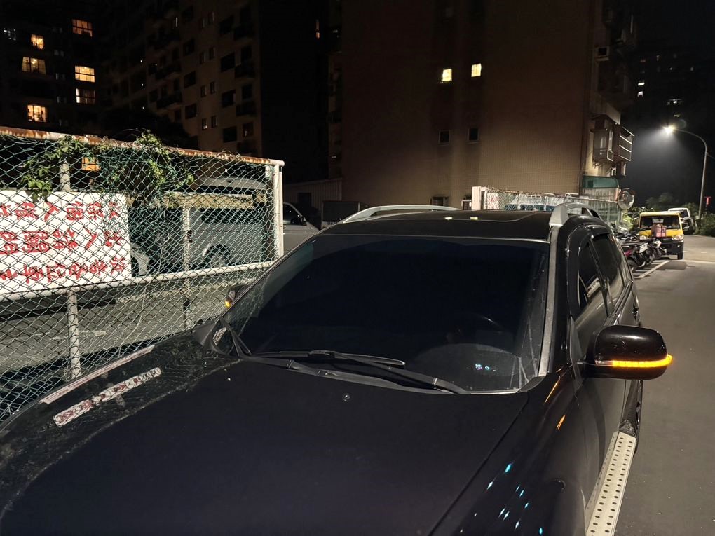 【新北板橋汽車隔熱紙推薦】韋恩汽車大樓隔熱紙 X 格菱威隔熱紙  格菱威GW-E36系列是目前中階價位中，不論是新車指定或者是舊換新，都很受車主喜愛及指定的系列！ @貝大小姐的多元心宇宙