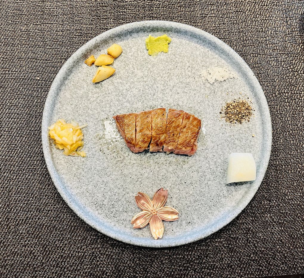 【淡水 無菜單鐵板燒餐廳推薦】全台最美的無菜單鐵板燒│頂級美食與海天山色的完美邂逅 明水然．樂 @貝大小姐的多元心宇宙