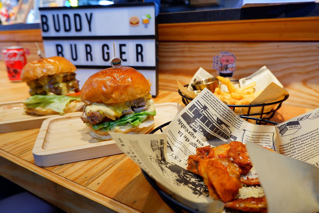 【新竹東門市場漢堡】Buddy Burger Lab.美式手工漢堡 經典美式漢堡或是創新的漢堡口味，這裡都能一次滿足你的需求！ @貝大小姐的多元心宇宙