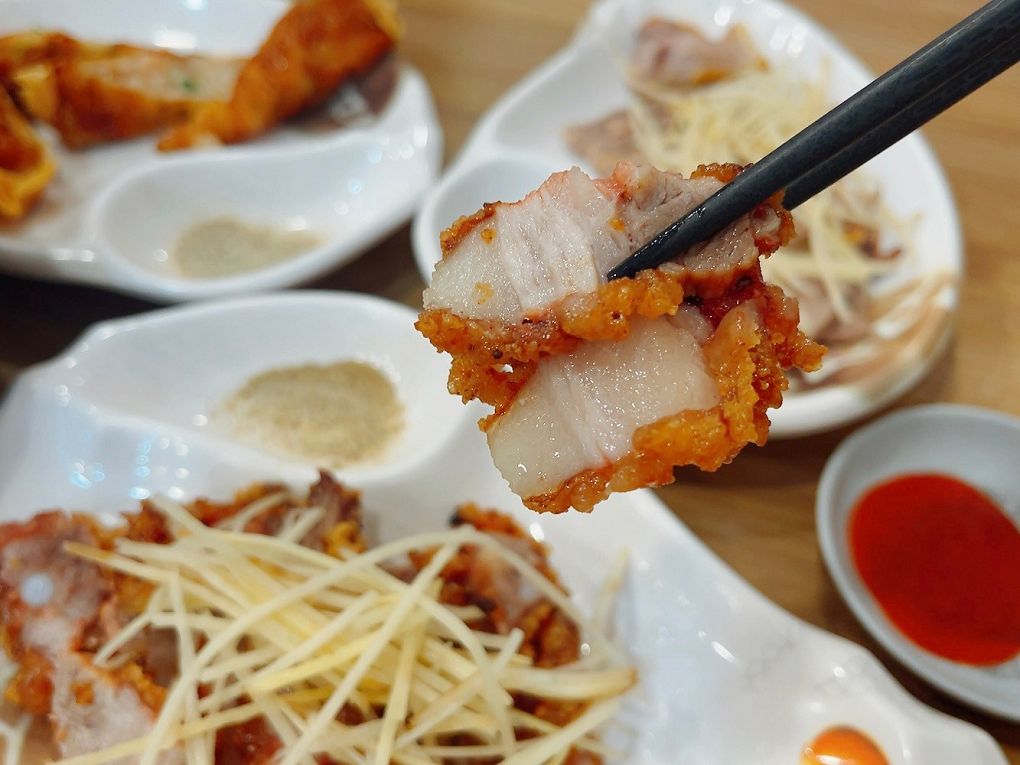 【苗栗美食推薦】傳香麵食館 除了粄條還有麵、有飯、有水餃和各式湯品及小菜，可以滿足每個人不同的喜好，而且經濟實惠！ @貝大小姐的多元心宇宙