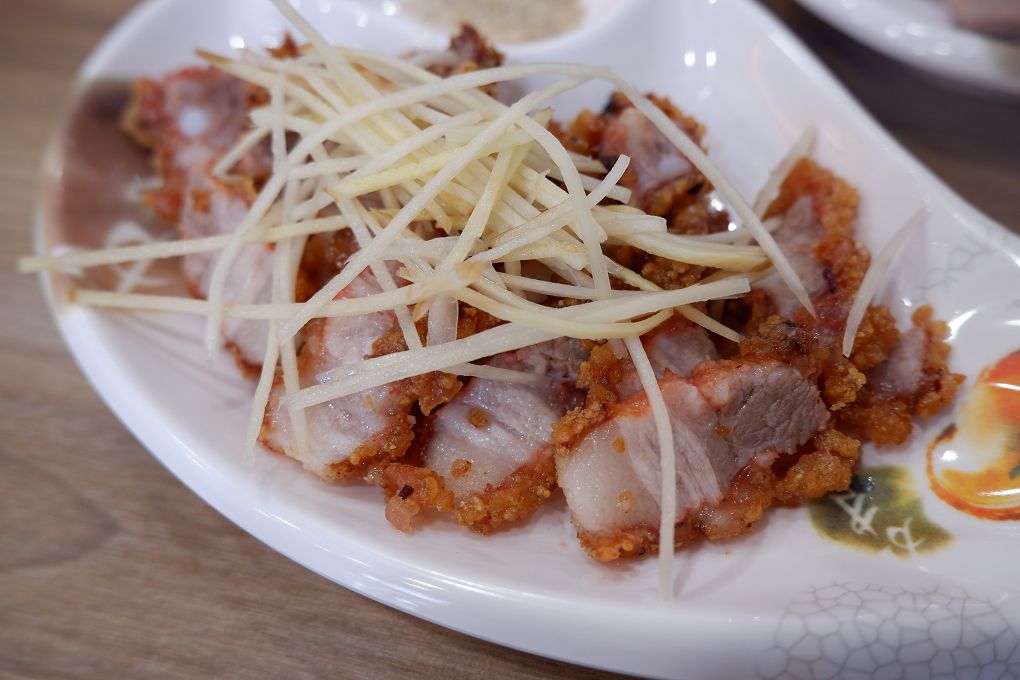 【苗栗美食推薦】傳香麵食館 除了粄條還有麵、有飯、有水餃和各式湯品及小菜，可以滿足每個人不同的喜好，而且經濟實惠！ @貝大小姐的多元心宇宙