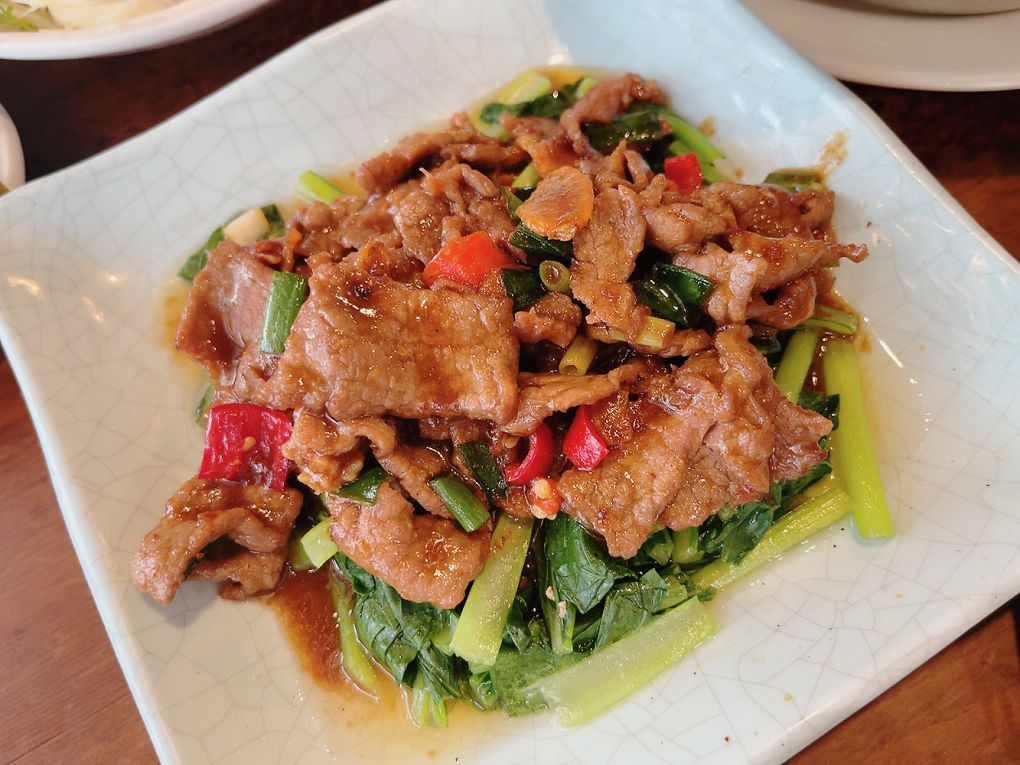 【永康街台式料理推薦】喫飯食堂 2人以上、或是三五好友、甚至帶著一大家子到大安區永康街老字號的喫飯食堂，一起品嚐美味道地的台式料理！ @貝大小姐的多元心宇宙