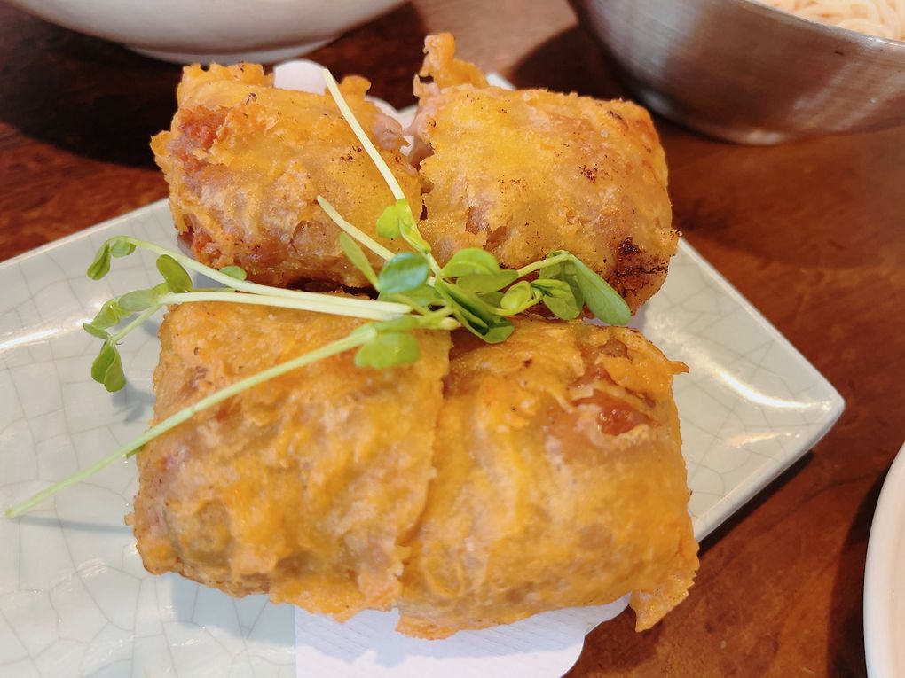 【永康街台式料理推薦】喫飯食堂 2人以上、或是三五好友、甚至帶著一大家子到大安區永康街老字號的喫飯食堂，一起品嚐美味道地的台式料理！ @貝大小姐的多元心宇宙