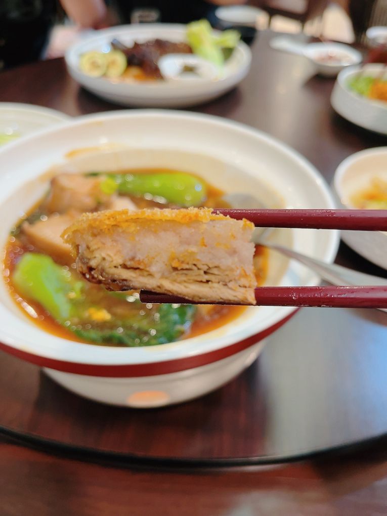 【中山區 聚餐餐廳推薦】大老爺私房菜 不論是道地的中式料理、台菜料理或是創意料理，道道都是水準之上，讓你的家宴、聚餐都超有面子！ @貝大小姐的多元心宇宙