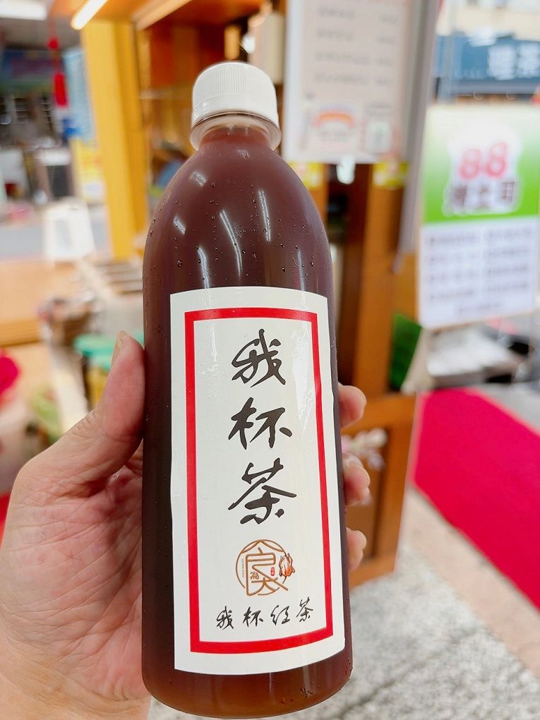 【台中逢甲烤土司推薦】88烤土司 抱持著星級餐廳的經營態度，每個細節在在都能看到老闆的用心，88烤土司是兼顧愛、溫度、品味與堅持的逢甲街頭小吃！ @貝大小姐的多元心宇宙