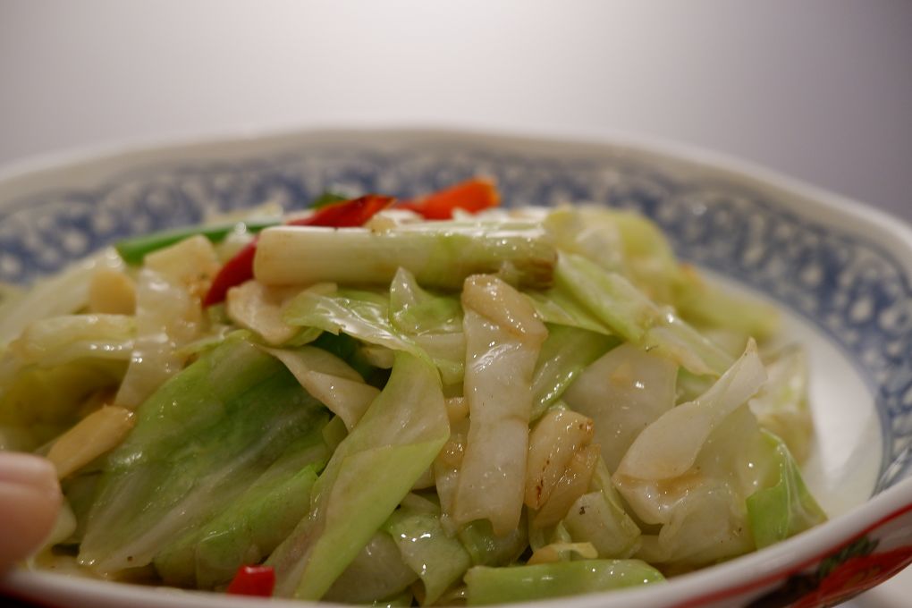 【中山區日式料理推薦】二十番酒食料理 當季主打菜色料理有著當季最肥美的魚種和食材，新鮮美味給好給滿！ @貝大小姐的多元心宇宙