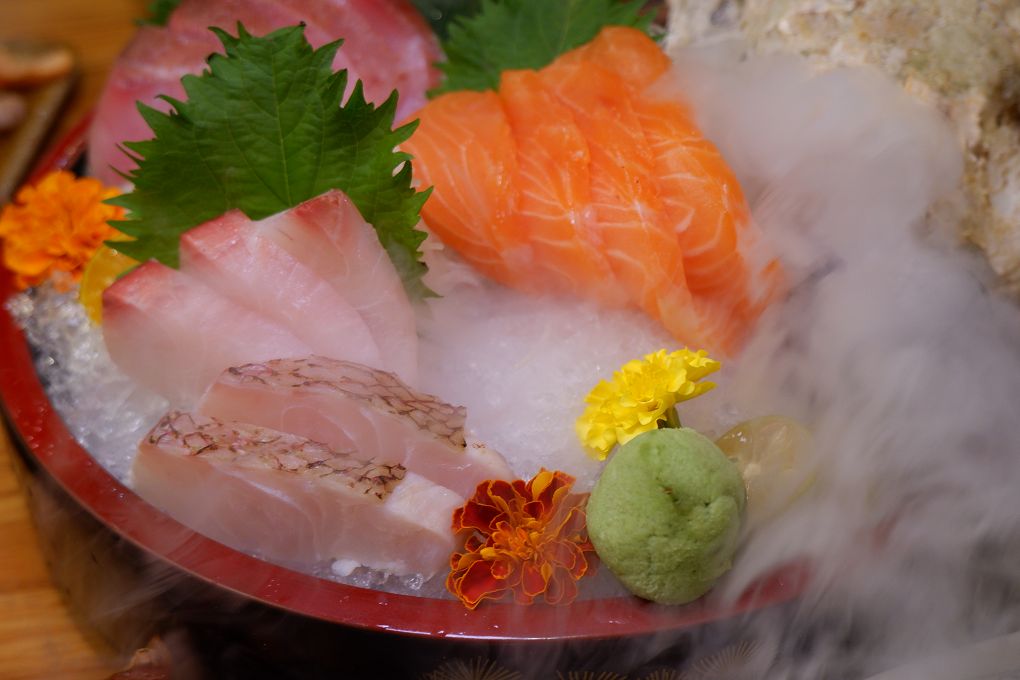 【中山區日式料理推薦】二十番酒食料理 當季主打菜色料理有著當季最肥美的魚種和食材，新鮮美味給好給滿！ @貝大小姐的多元心宇宙